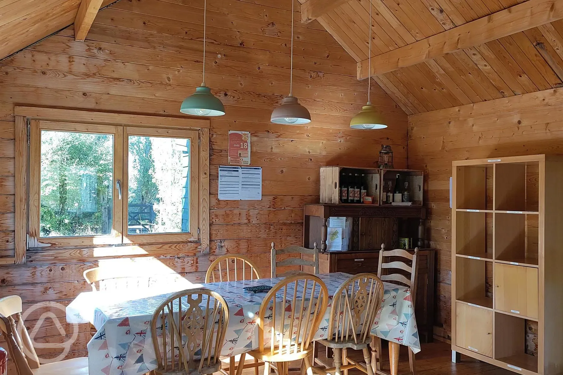 Shared dining area in the Apple Hut facilities building Shared dining area in the Apple Hut facilities building