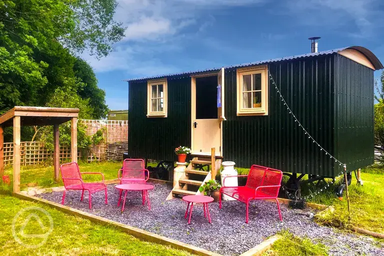 Pond view shepherd's hut