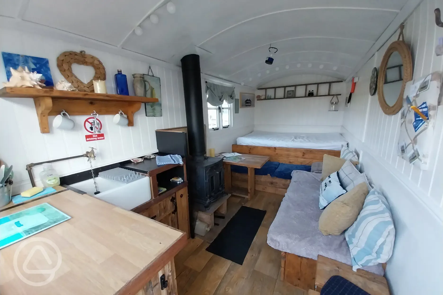 Hide and Sea shepherd's hut Interior