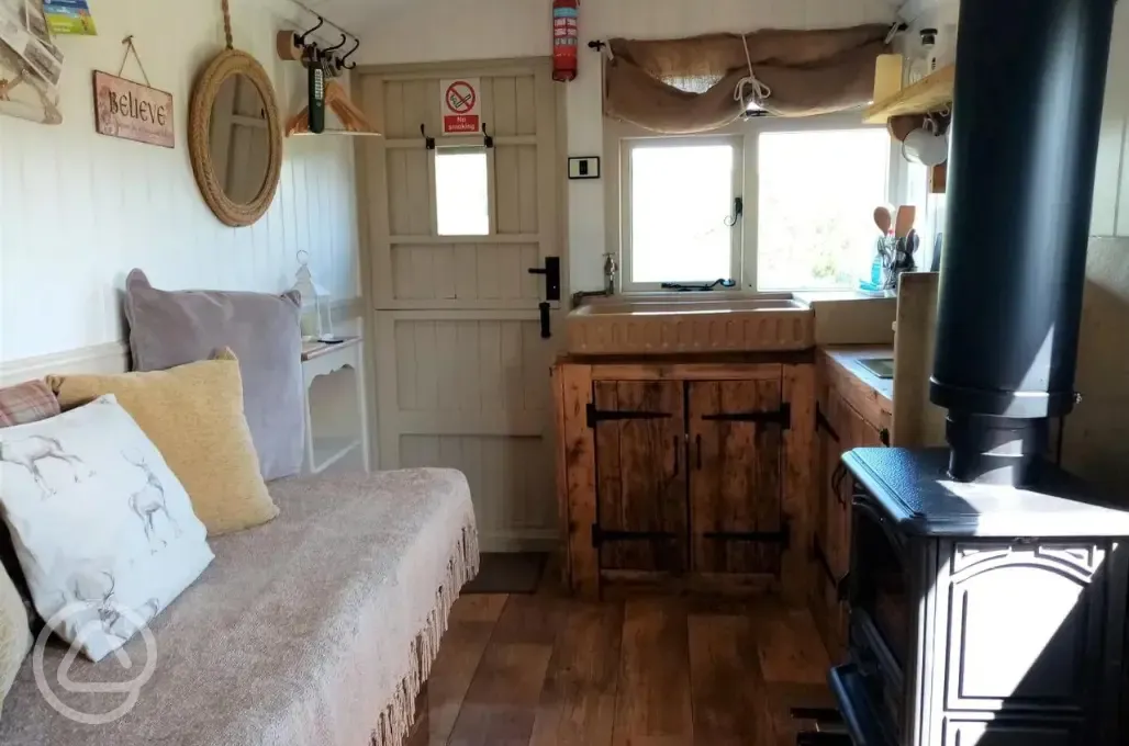 Hide and Sea shepherd's hut Interior