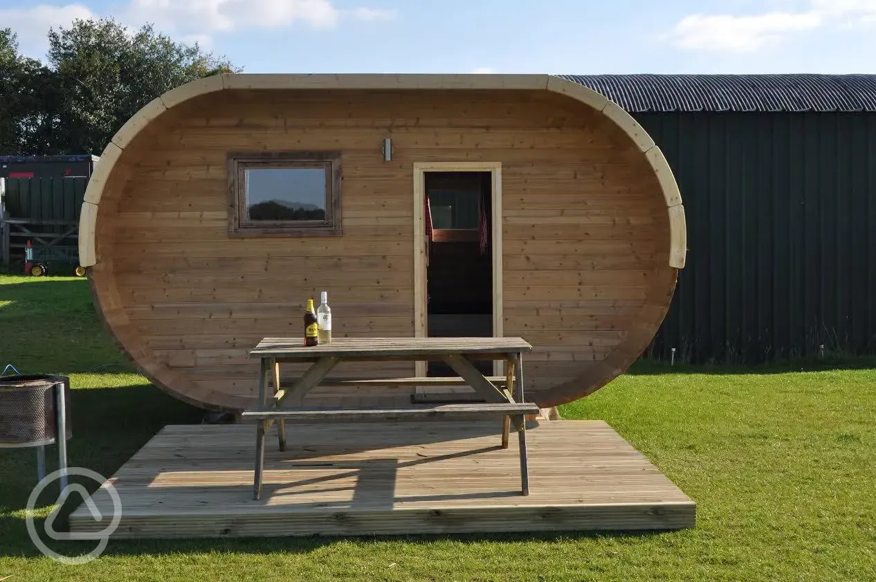 Family glamping pod