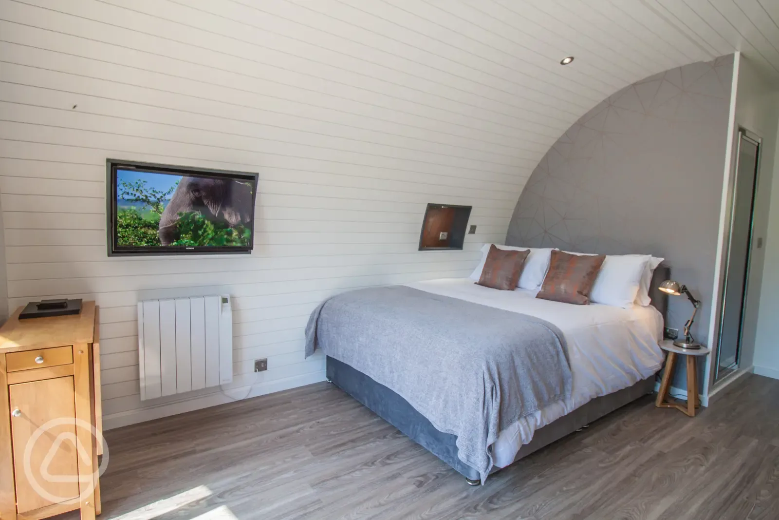 Double glamping pod interior