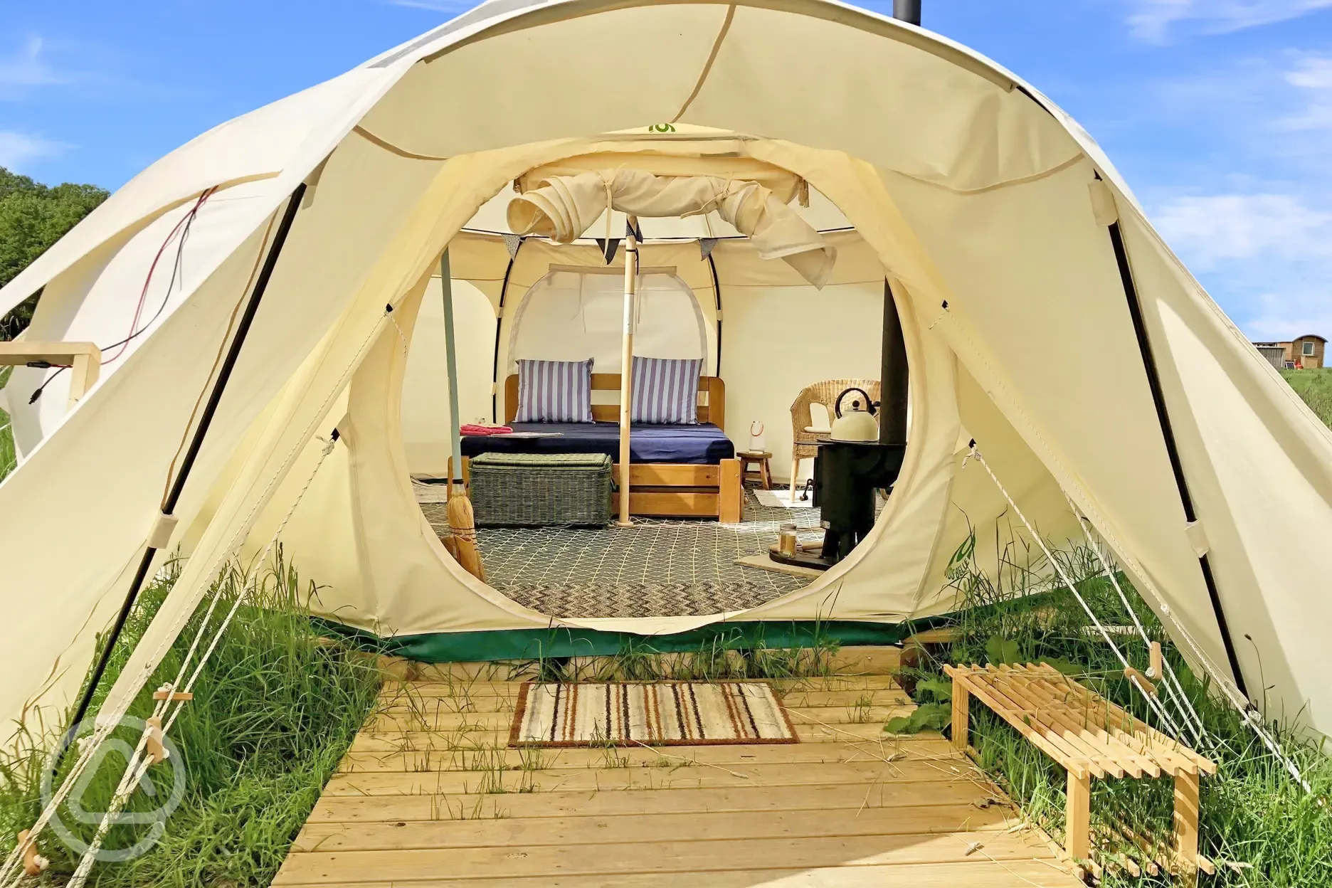 Stargazer bell tent