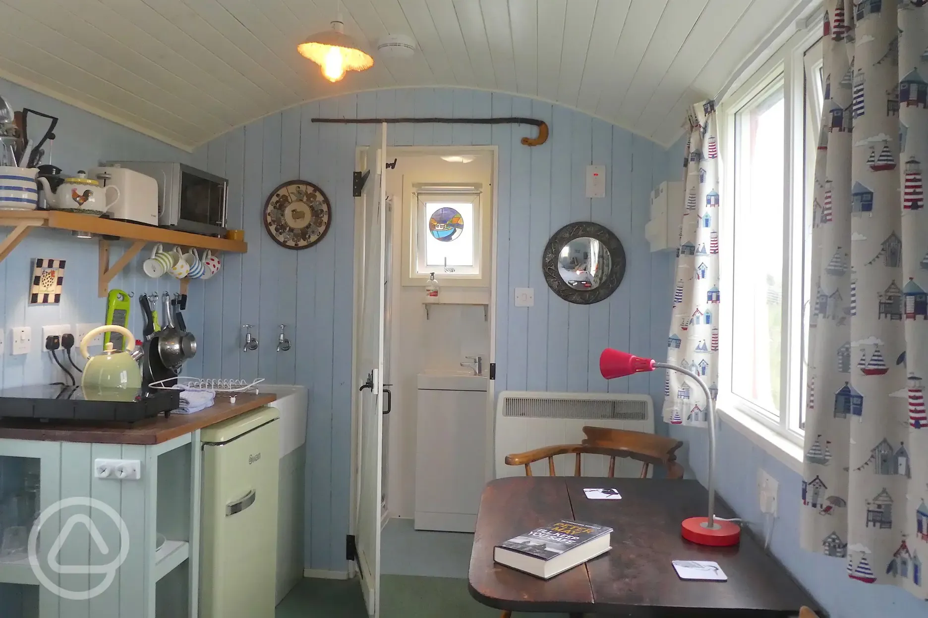 Ensuite Hut with self catering facilities in Uig, Lewis