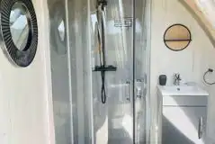 Stowe stargazer ensuite