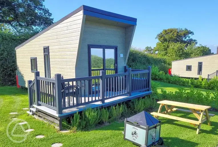 Studio pod cabin