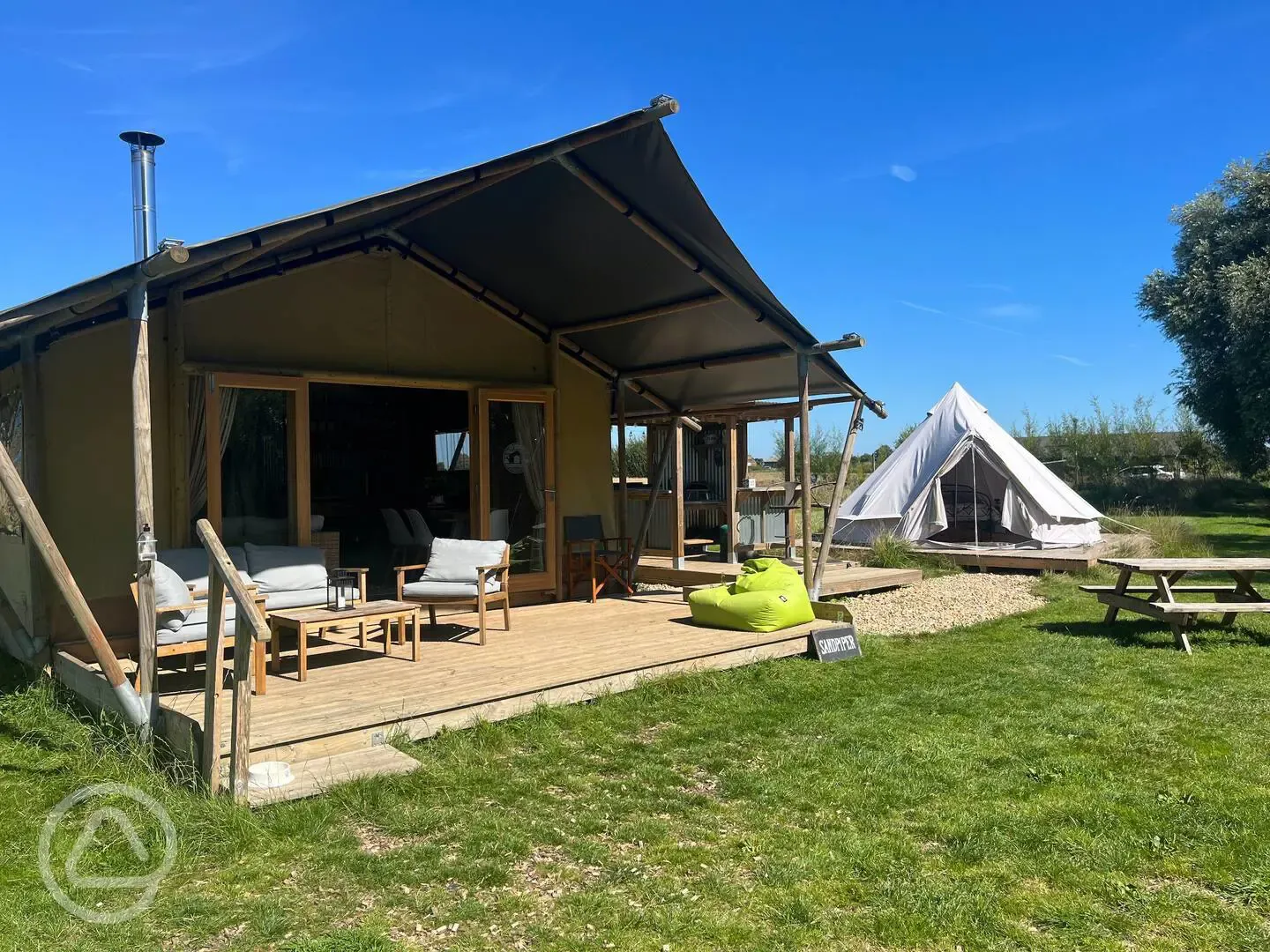 Sandpiper safari tent