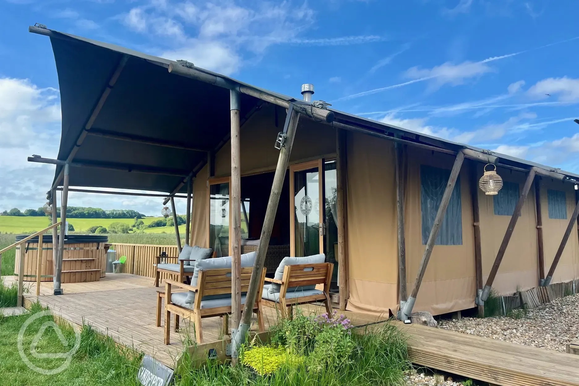 Sandpiper safari tent with hot tub