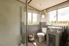 Sandpiper safari tent shower room 