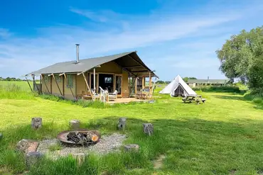 Sandpiper safari tent with bell tent