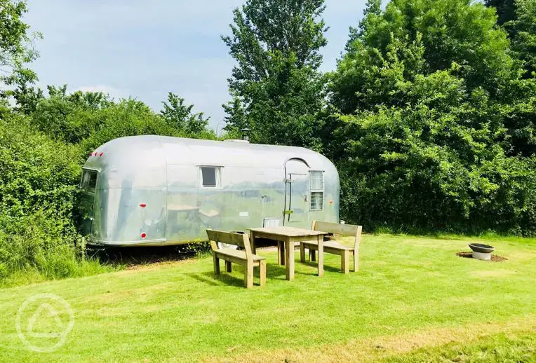 Airstream Ana