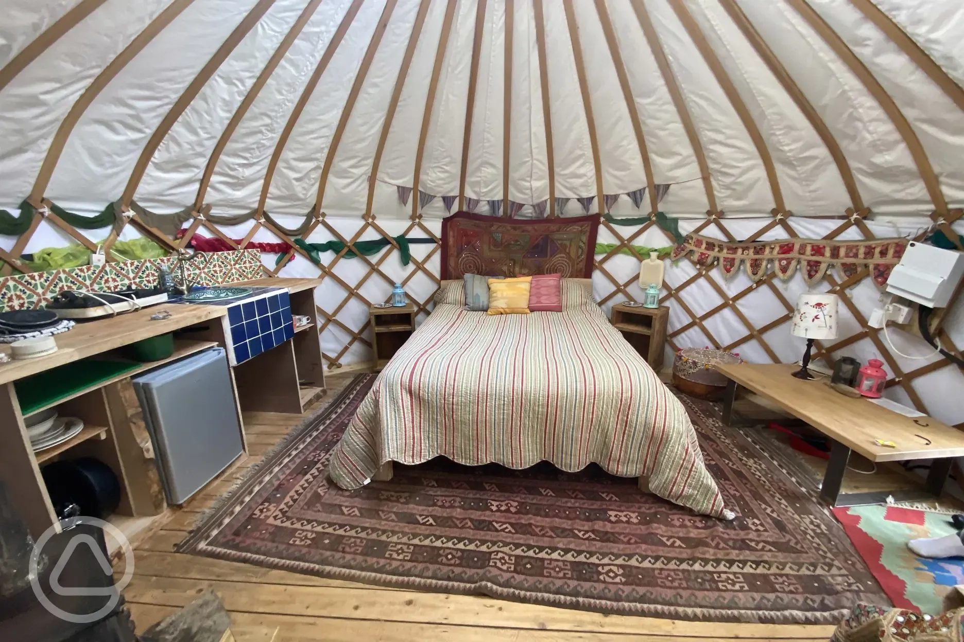 Yasmin yurt interior