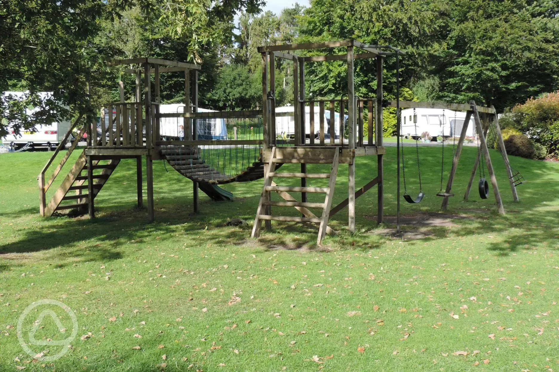 Climbing frame with swings