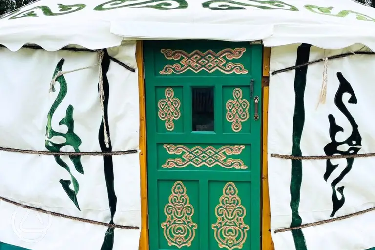 Traditional-style yurt
