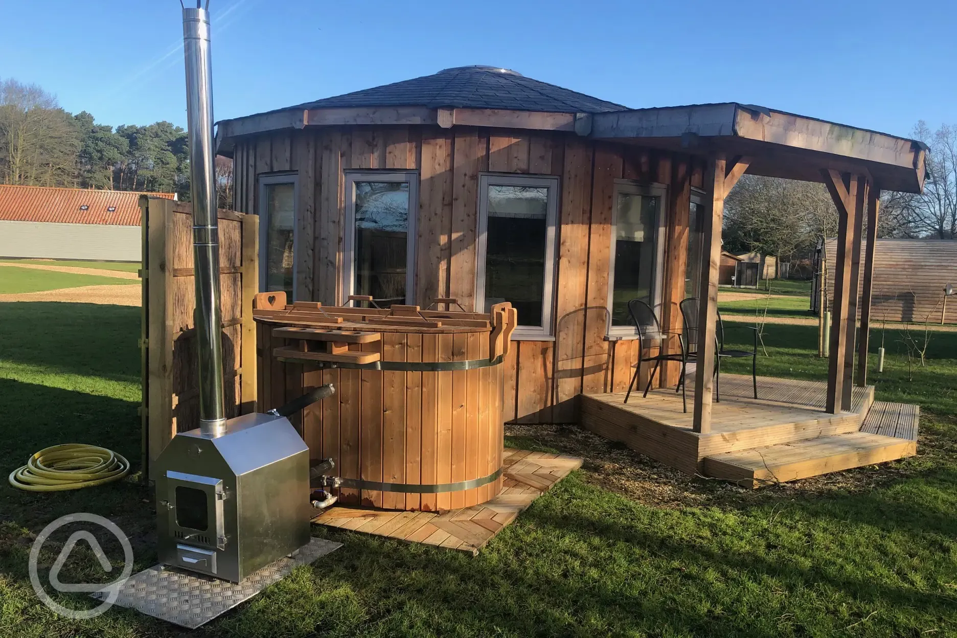 Hot tub in King's Oak