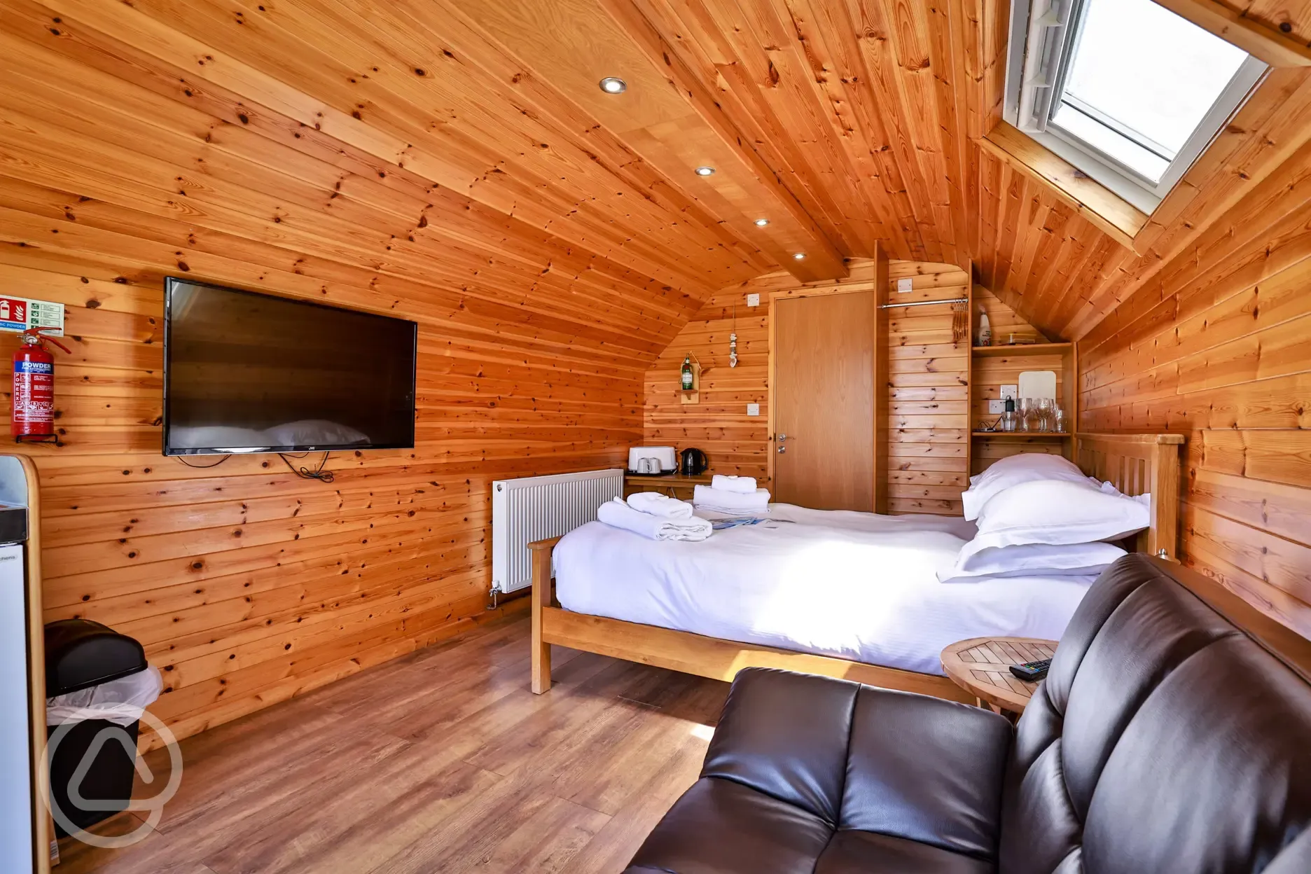 Elite ensuite glamping pod interior