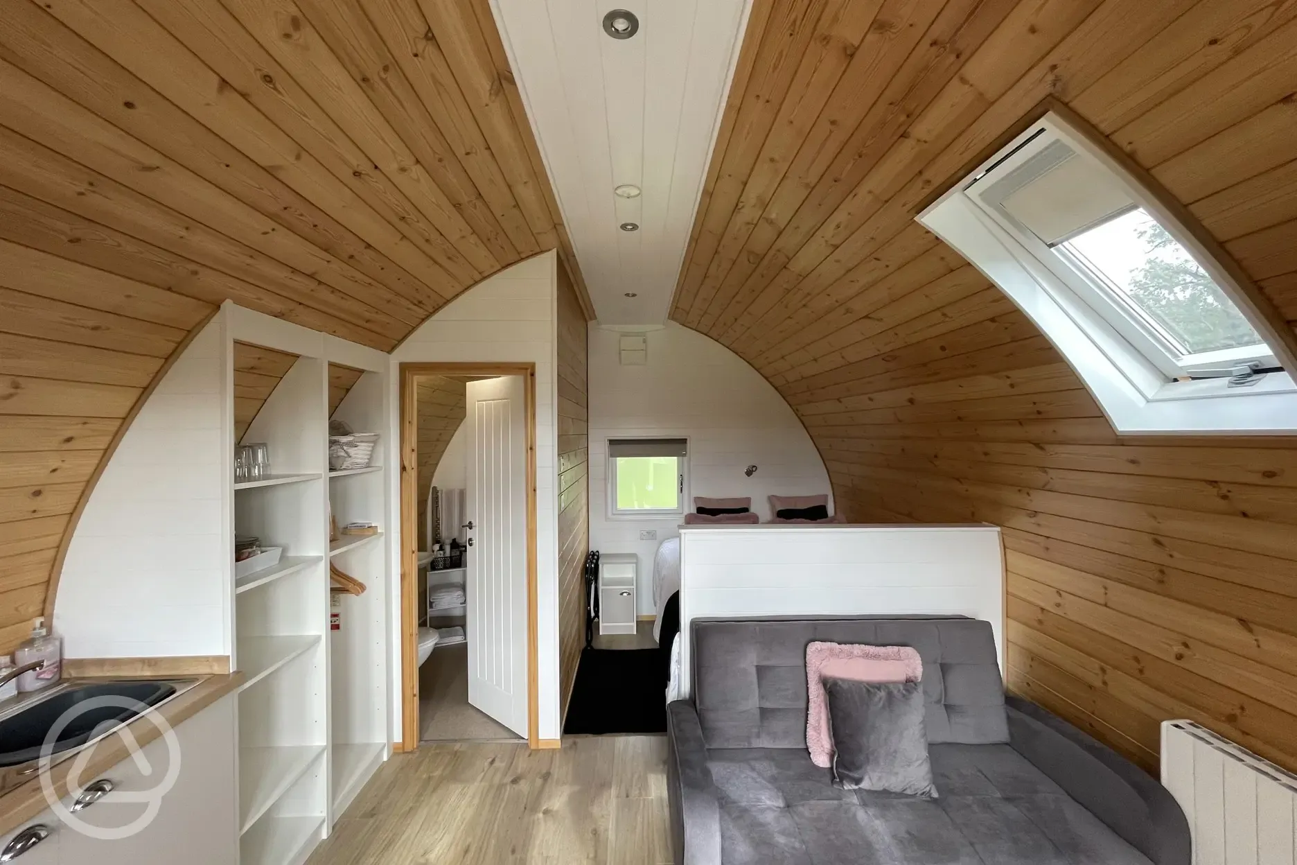 Rosy glamping pod interior - pet free