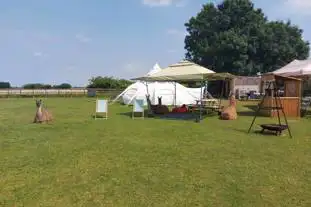 Glamping with Llamas, Wisbech, Norfolk
