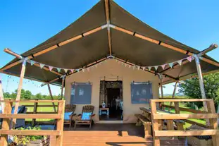 Re:treat Glamping, Pulloxhill, Bedfordshire (19 miles)