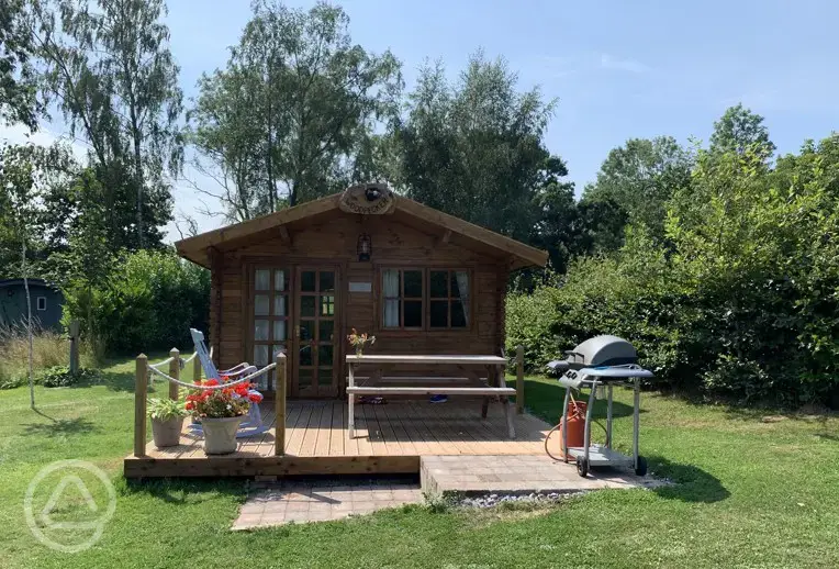 Woodpecker cabin