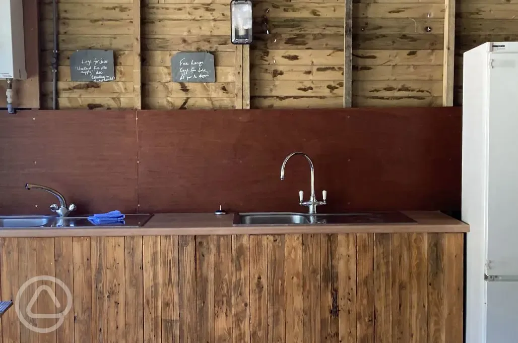 Undercover washing up area