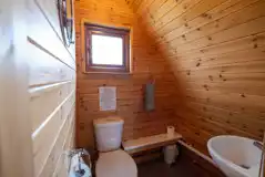 Large glamping pod ensuite loo