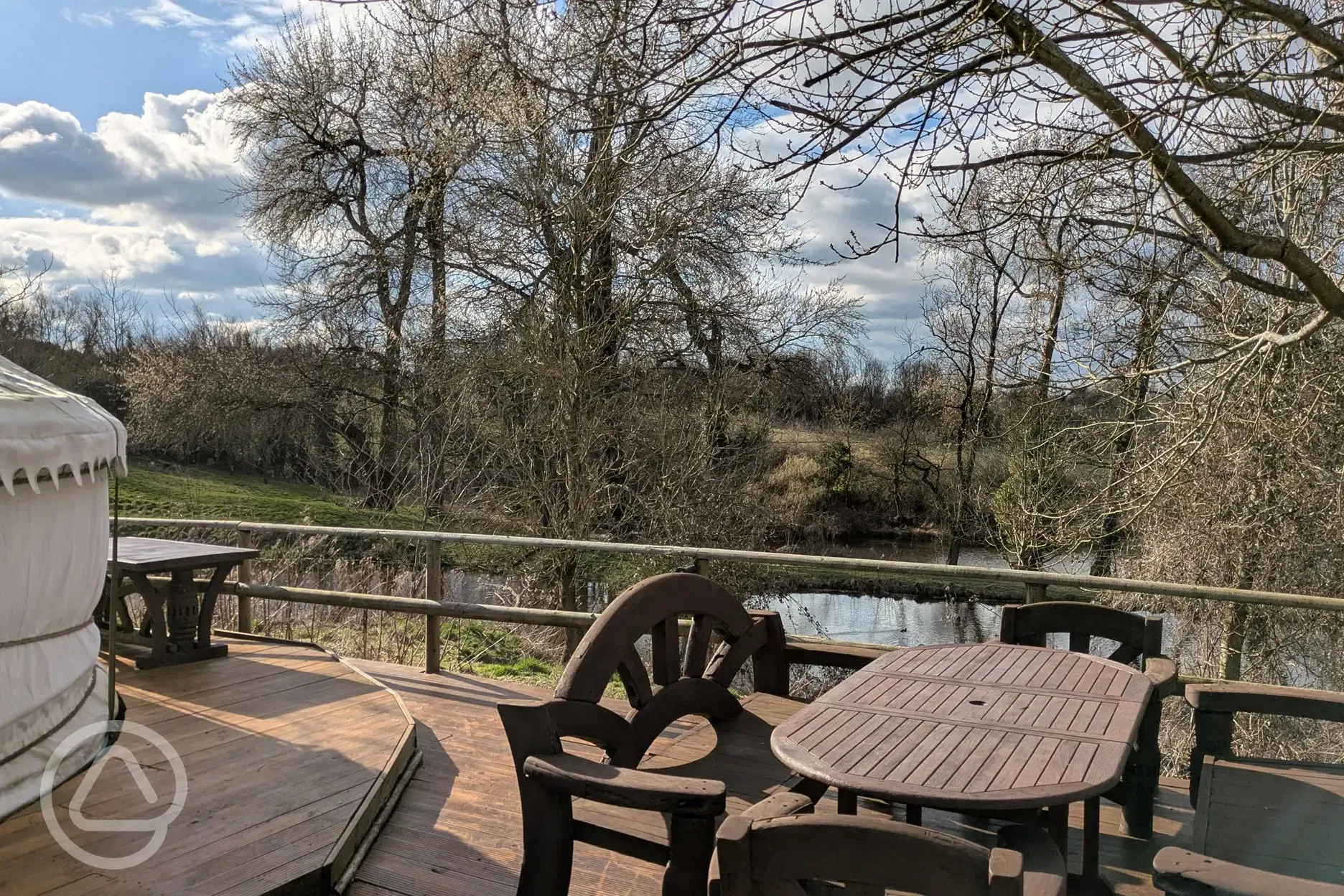 Lakeside yurt retreat - dining area