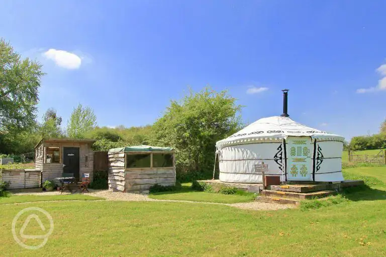 Pipistrelle Nook yurt with private facilities at Meadow Lake Glamping