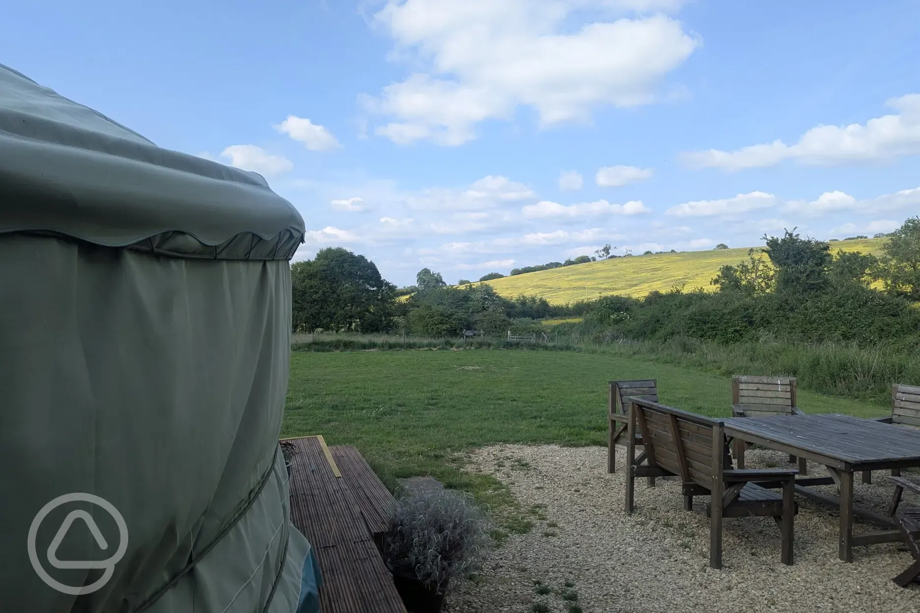 Moroccan yurt - outdoor area