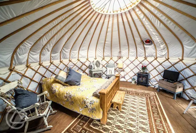 Kingfisher yurt interior