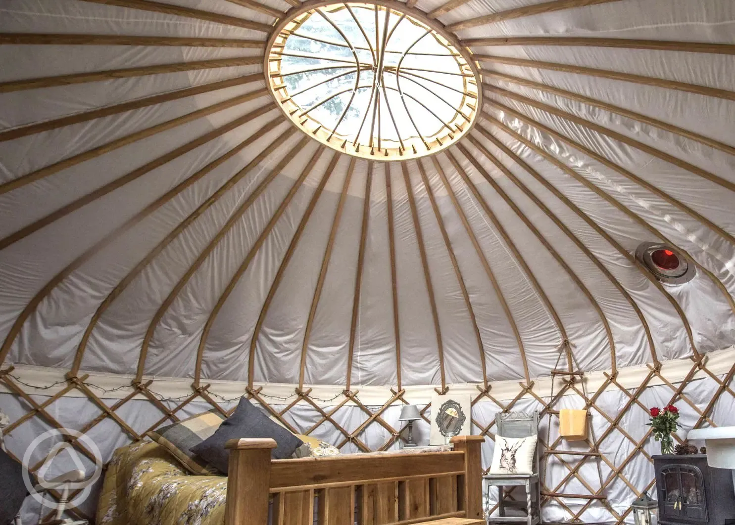 Kingfisher yurt interior