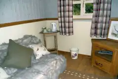 Jacob shepherd's hut interior