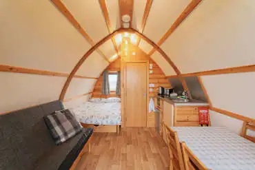 Wigwam pod interior