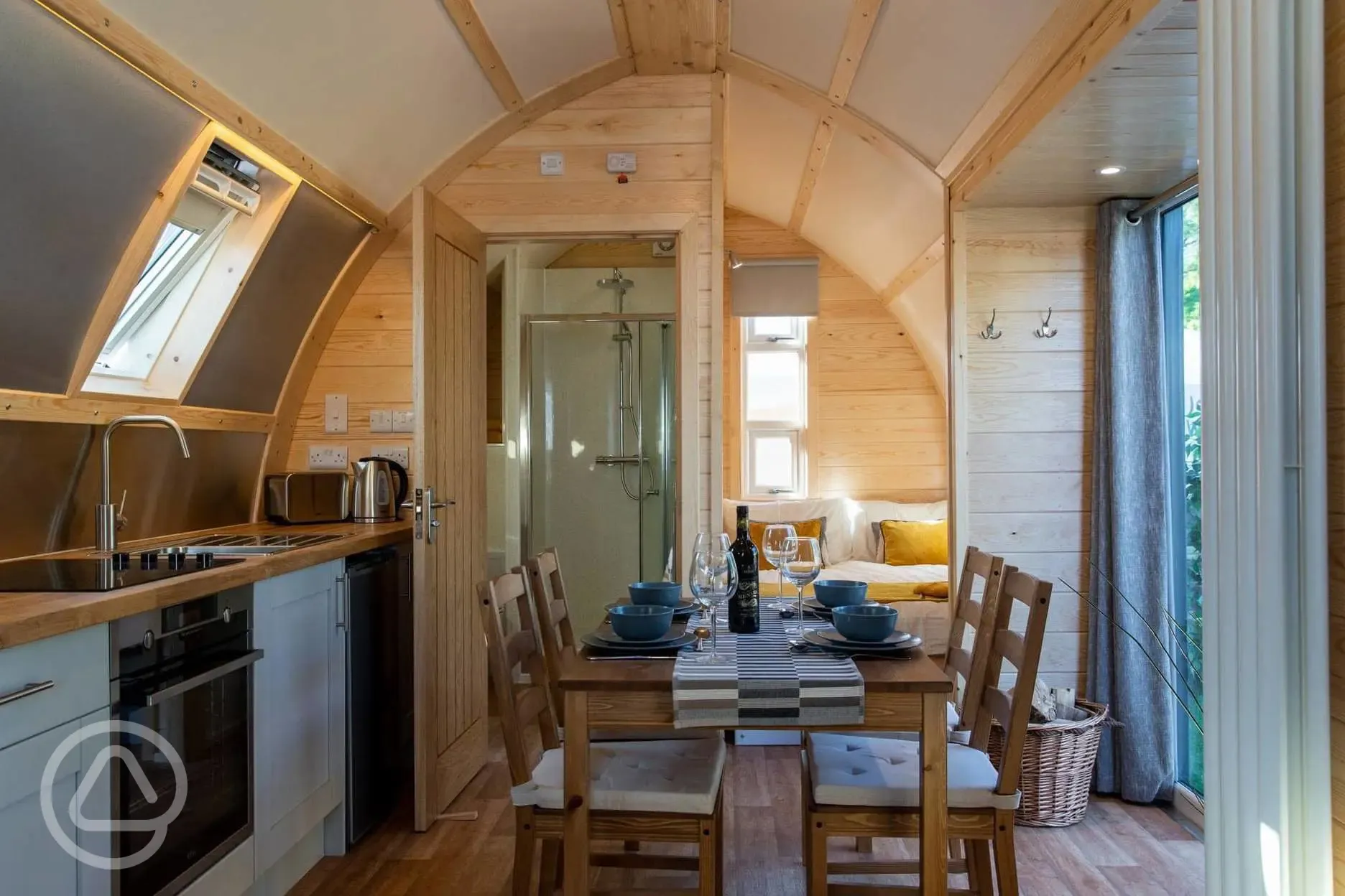 Wigwam Accessible Lodge with Hot Tub interior