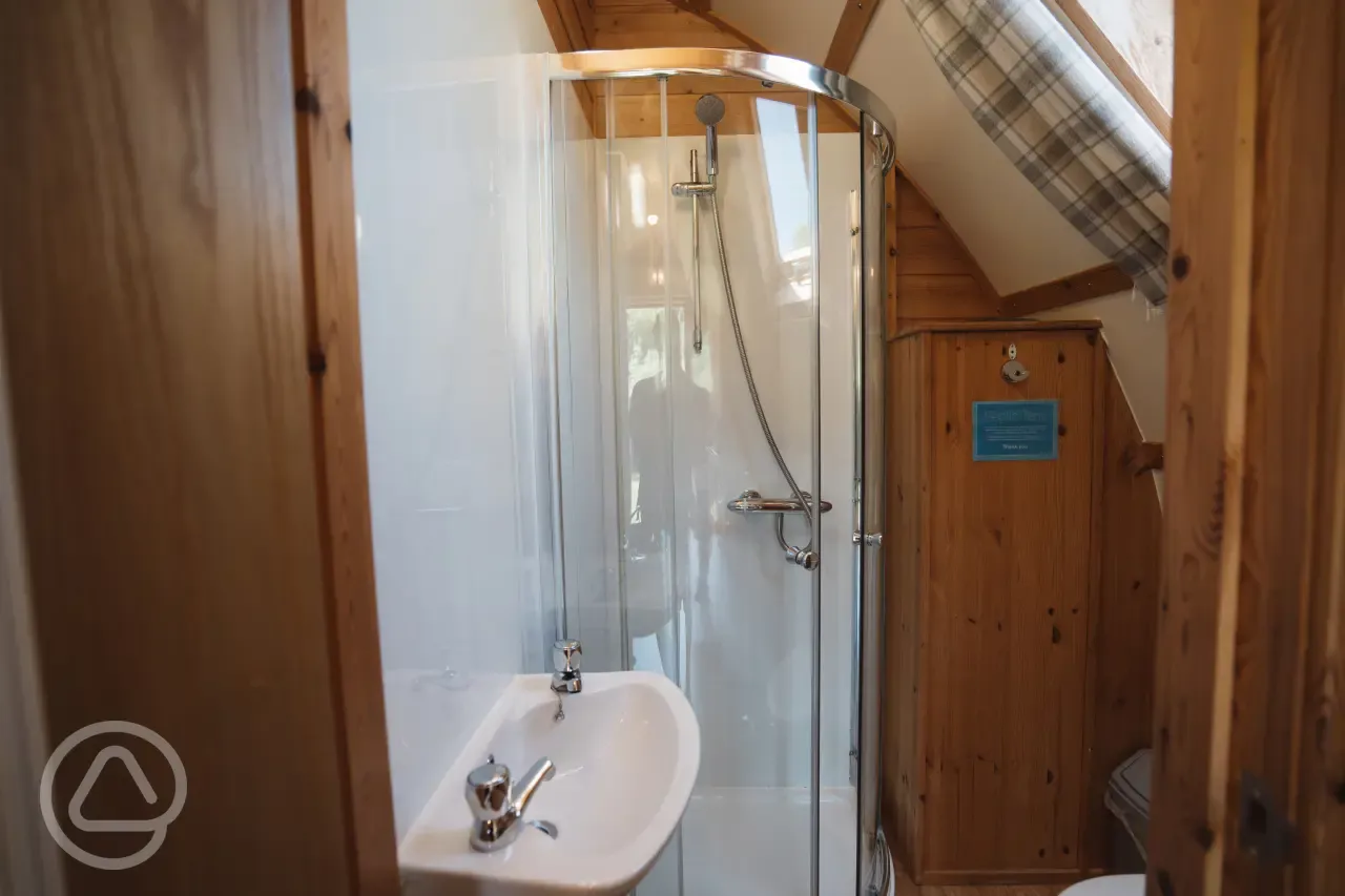 Ensuite pod bathroom