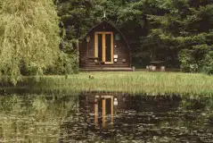 Deluxe ensuite Wigwam pod overlooking the lake