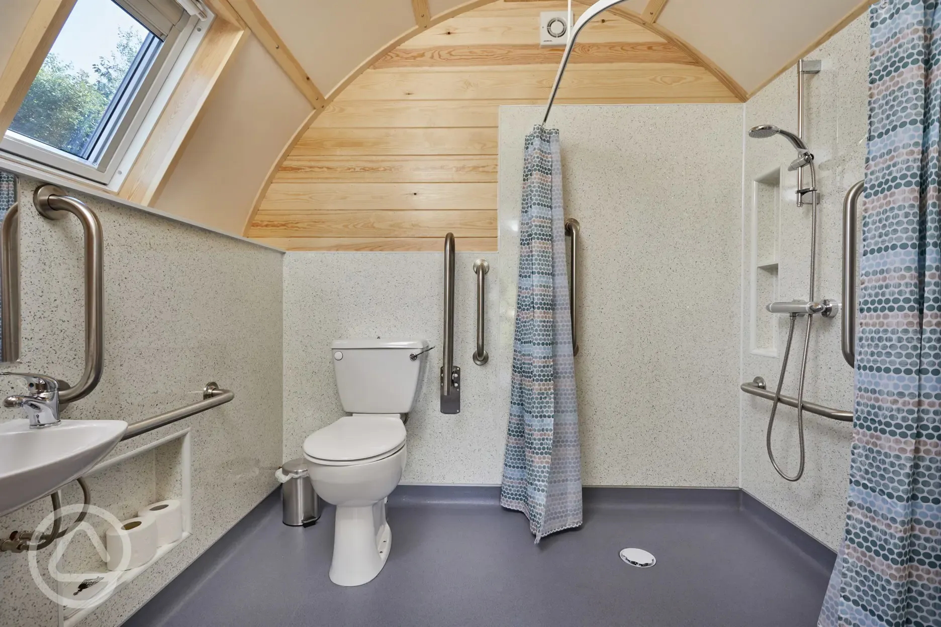 Large deluxe ensuite Wigwam pod accessible wetroom