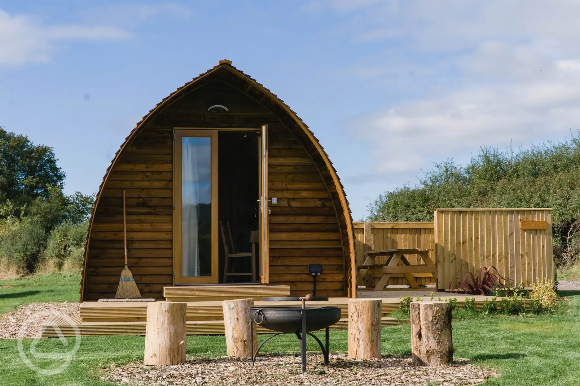 Wigwam pod with hot tub