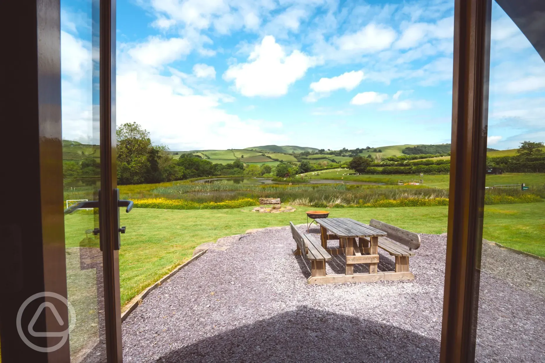 Ensuite deluxe Wigwam pod view