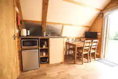 Ensuite deluxe Wigwam pod kitchenette