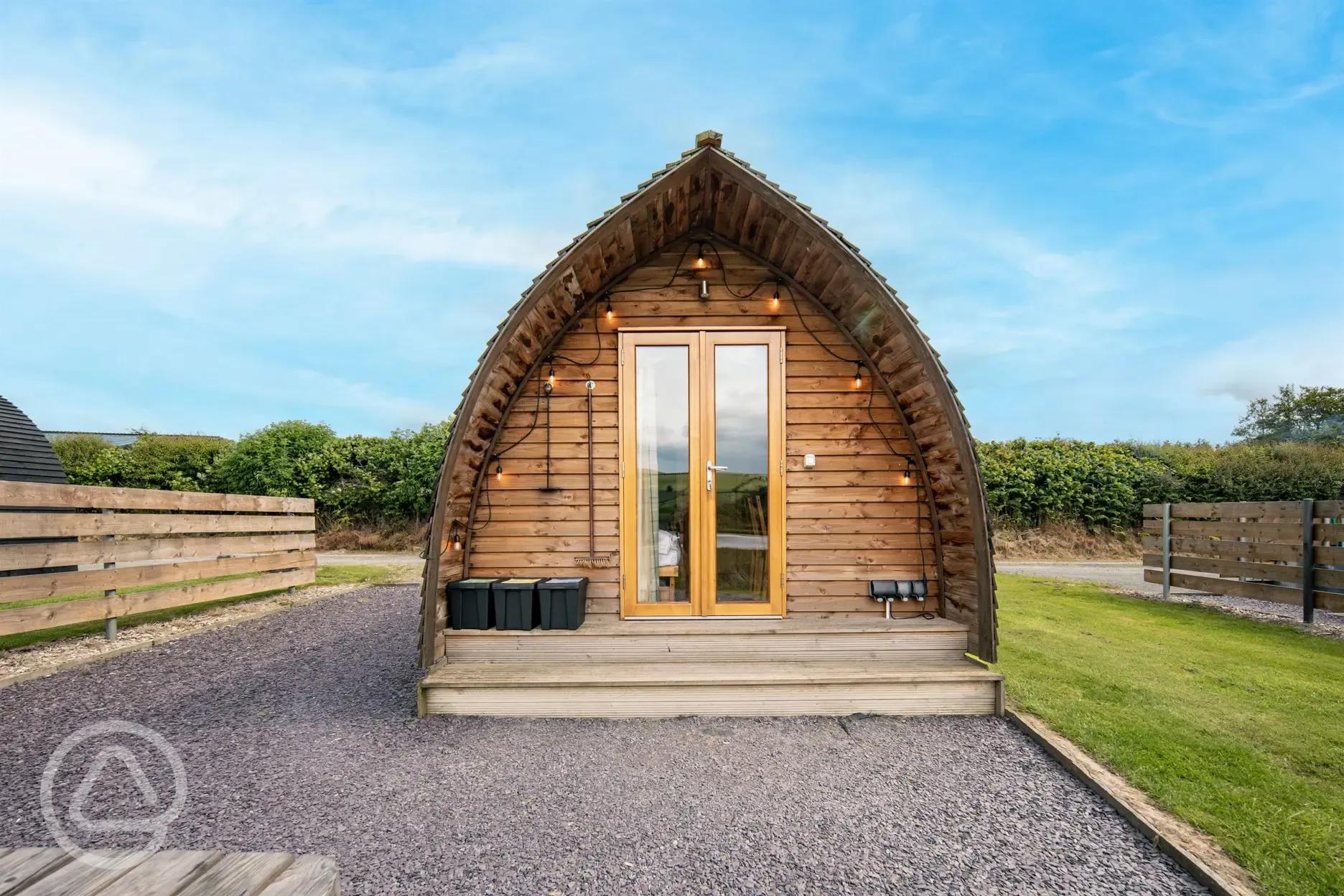 Ensuite deluxe Wigwam pod