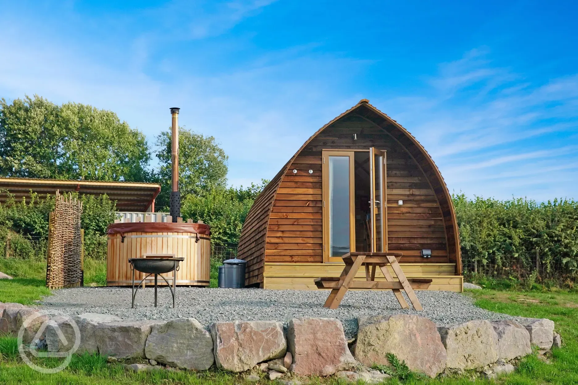Deluxe Wigwam pod with hot tub
