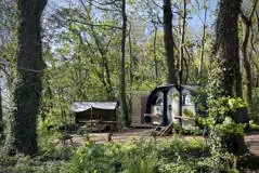 Saltings Landpod with private facilities, kitchen and fire pit Saltings Landpod with private facilities, kitchen and fire pit