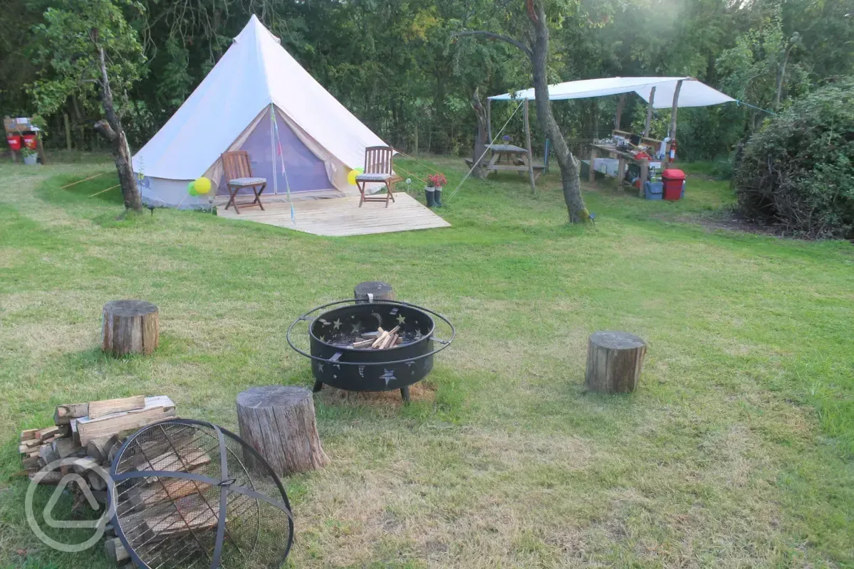 Bell tent