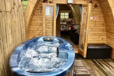 Hot tub with Bluetooth speakers