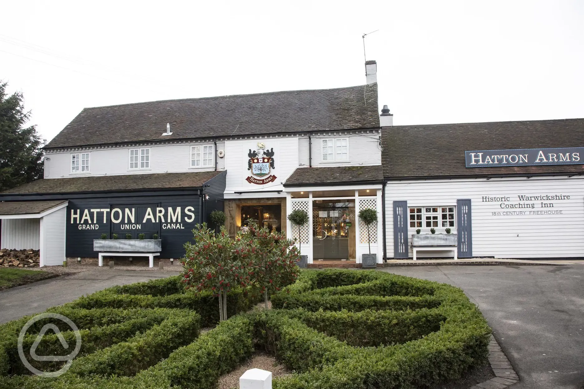 Hatton Arms onsite country pub