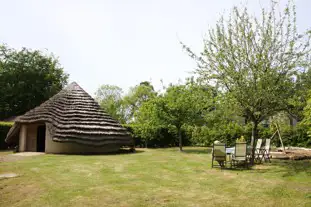 Hooke Court, Hooke, Dorset (6.2 miles)