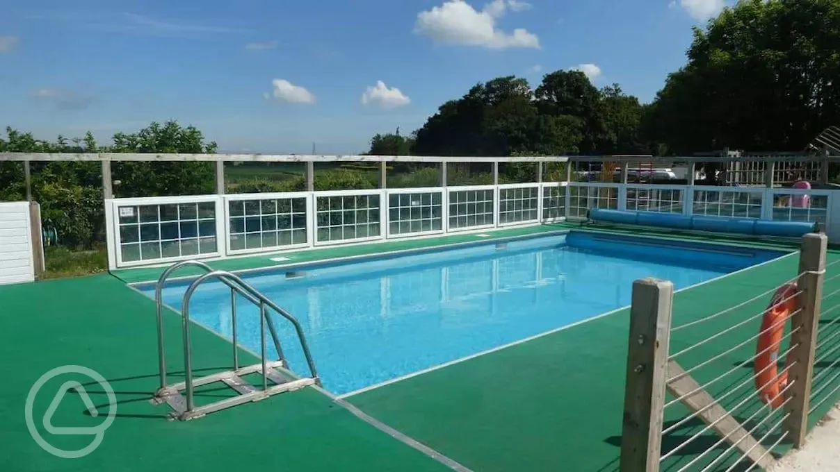 Outdoor heated swimming pool (seasonal) at the Rose and Crown