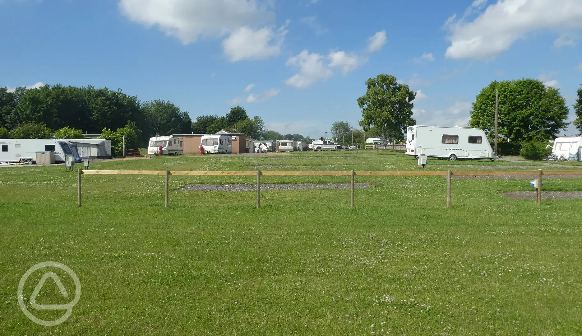 Grass pitches for tents and tourers at the Rose and Crown