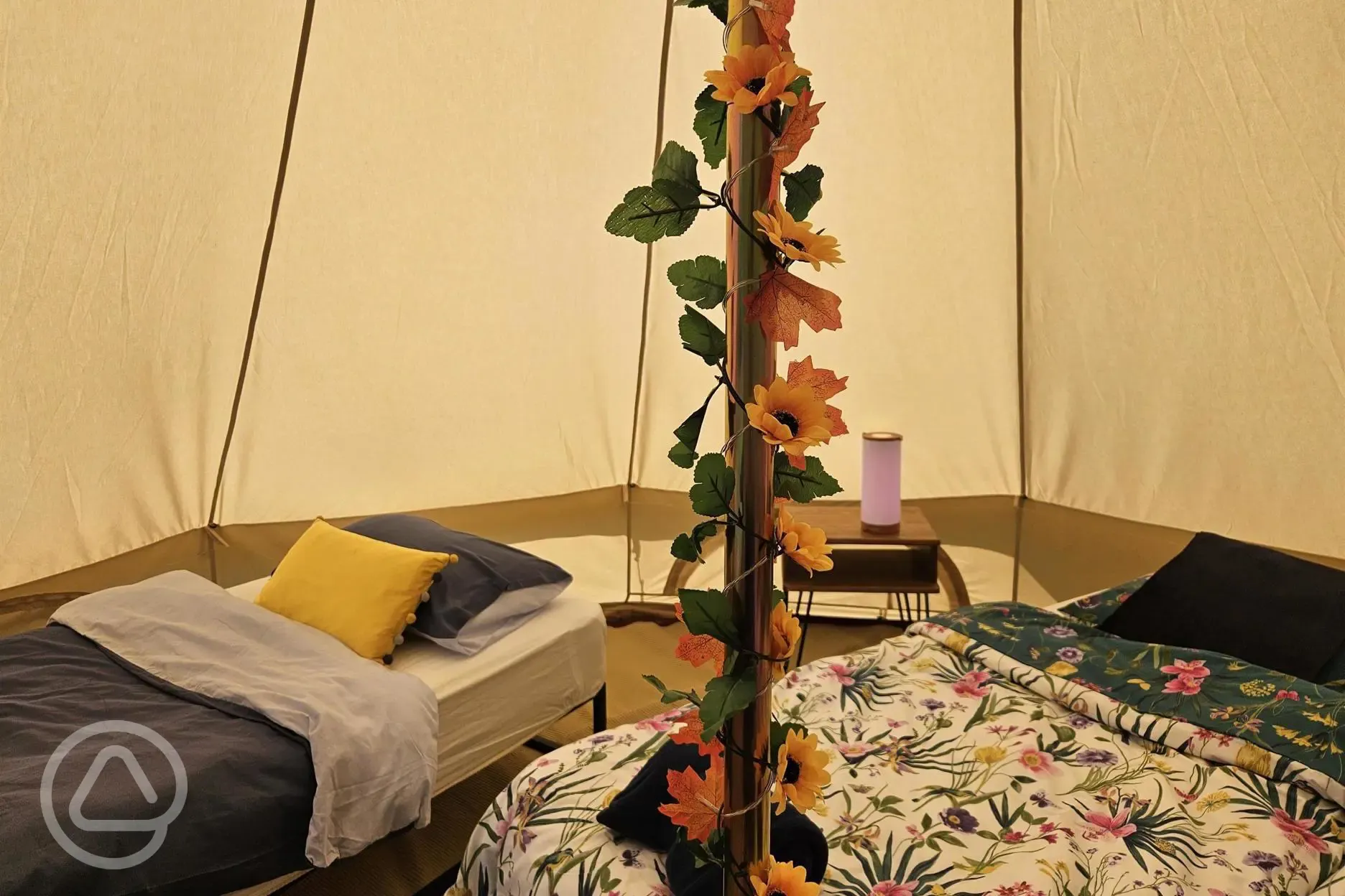 Bell tent beds